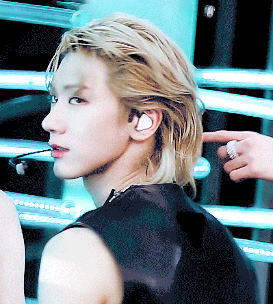 NcGeBz.gif