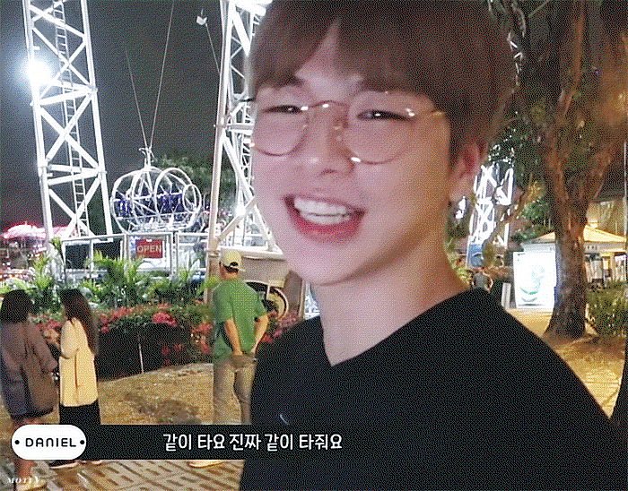 NkCVhH.gif