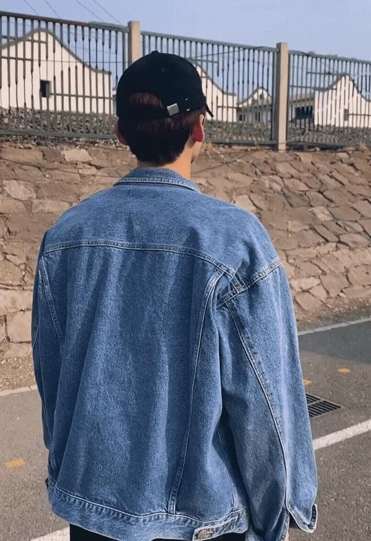 NlrVIK.gif