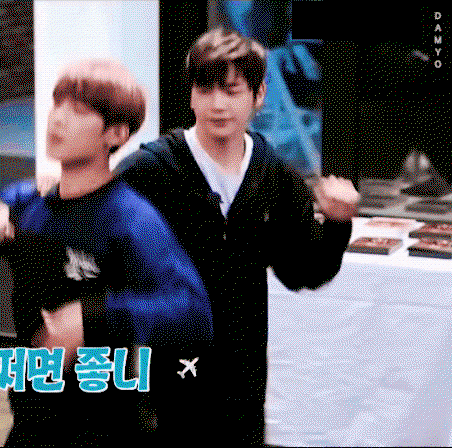 NmTStV.gif