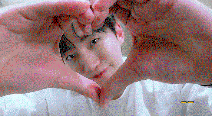 NxiUVO.gif