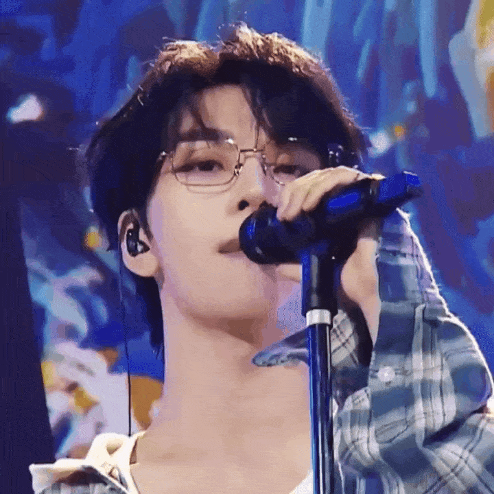 NzdGRU.gif