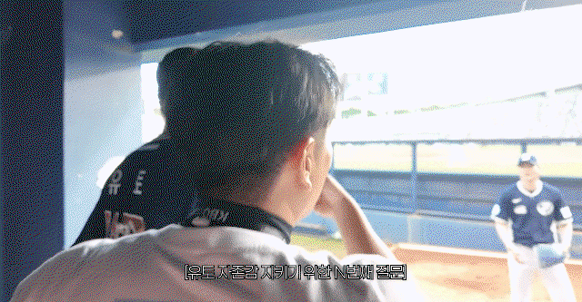 OAoaXj.gif