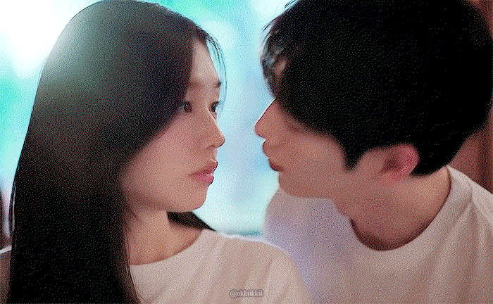 OIPJYH.gif