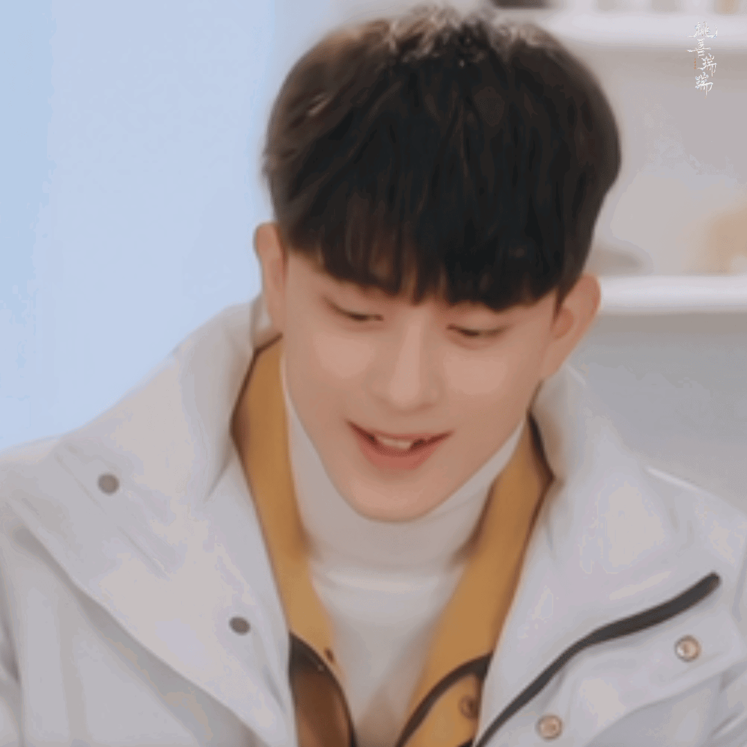 OJXXYN.gif
