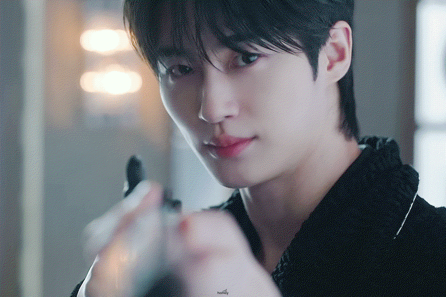 OKRWUP.gif