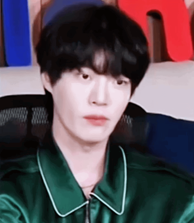 OMrlxb.gif
