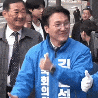 ONyLPr.gif