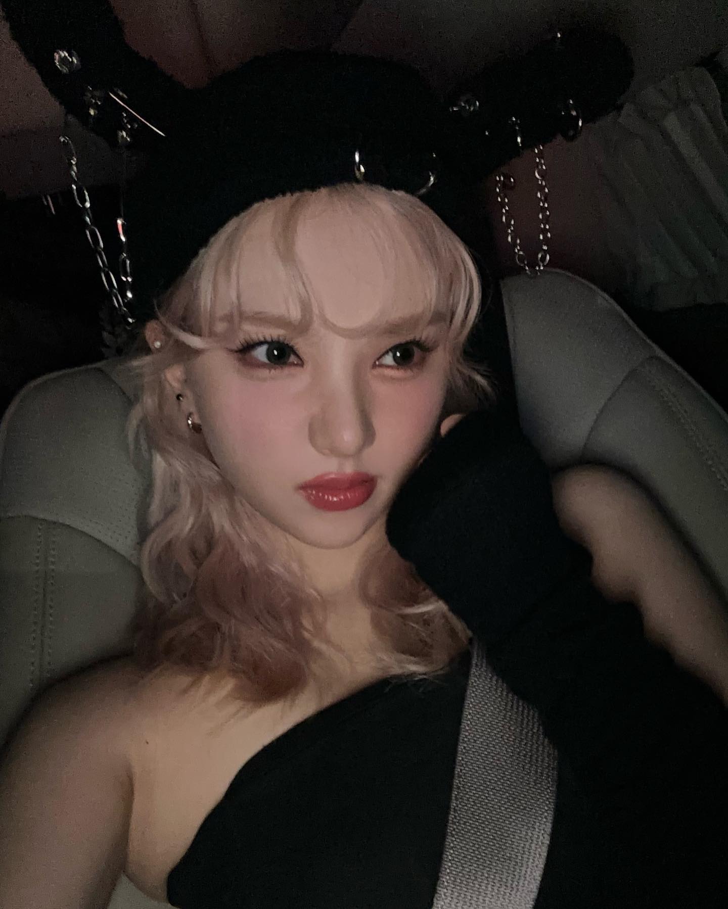 더쿠 - 비비지 은하 인스타 업뎃