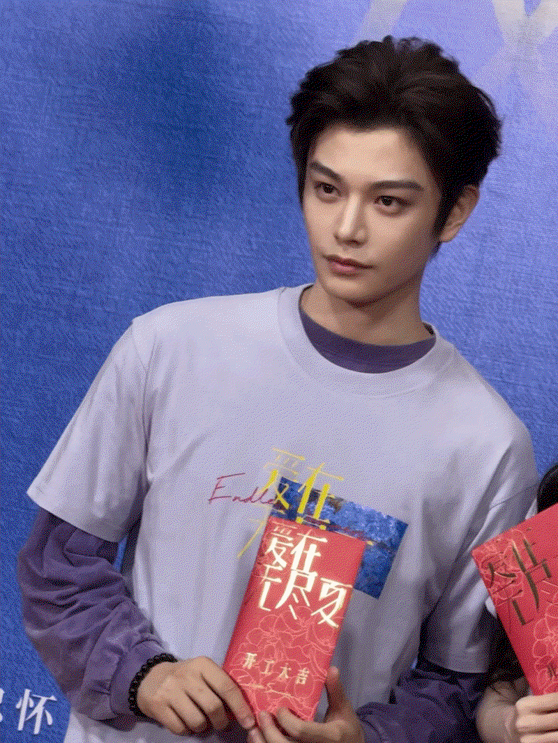 OTLxFo.gif
