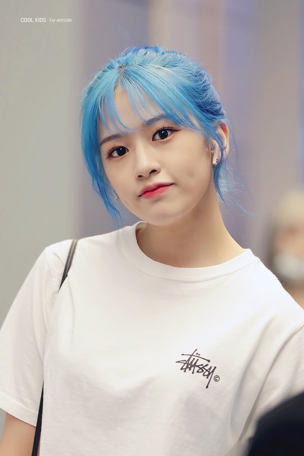 더쿠 - 요즘 탐라에 뜨는 과거 유진이 파란머리 너무 신기햌ㅋㅋㅋ