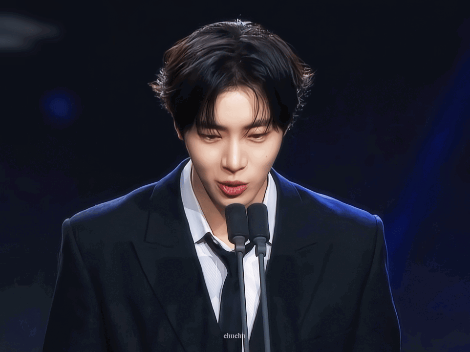 OjASjD.gif