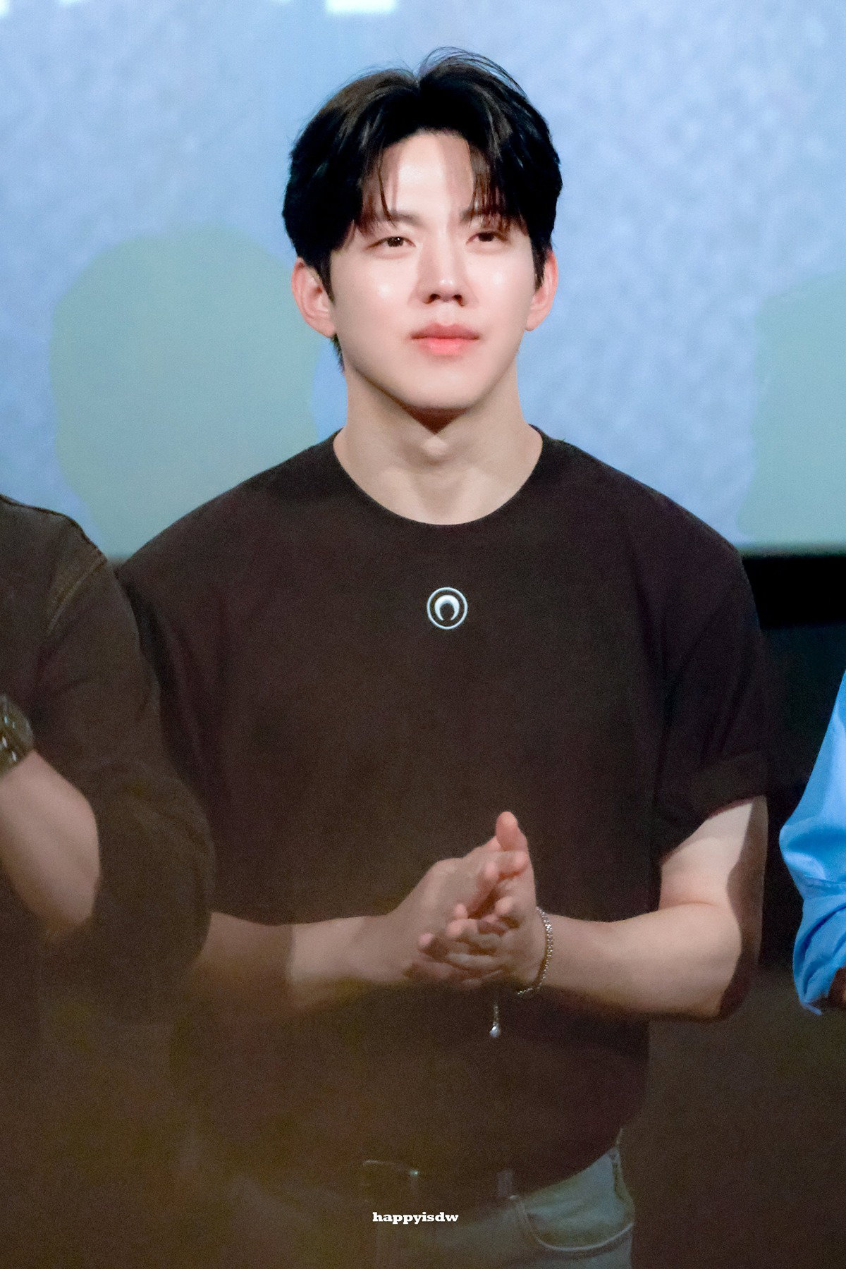 OoxEUU