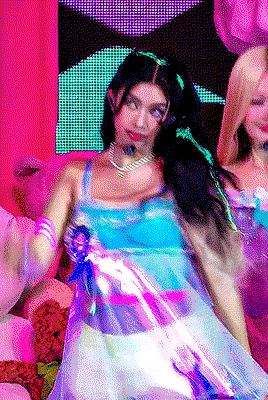 OqXgAt.gif