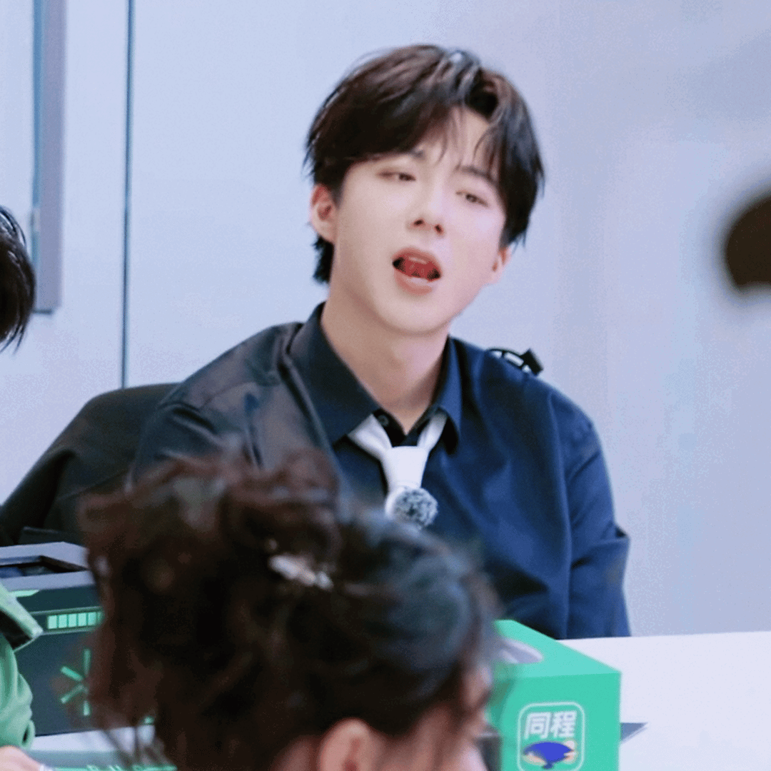 OqbNsb.gif