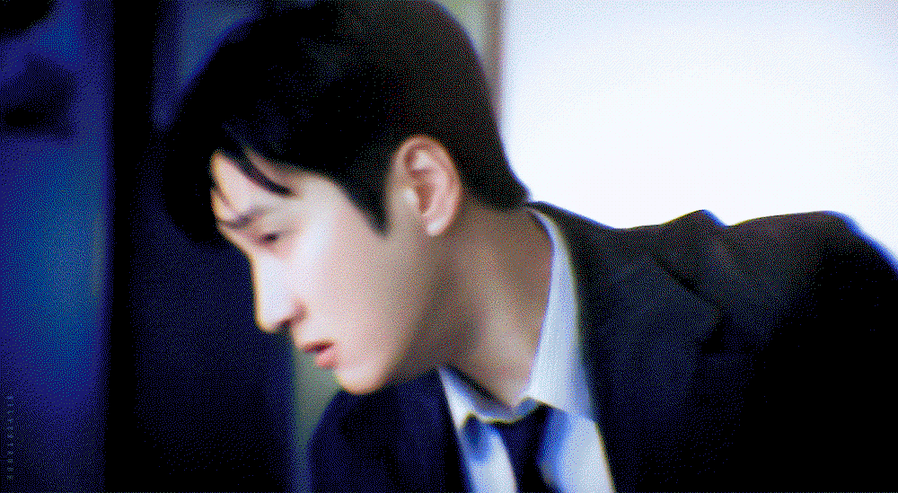 OtrjTy.gif