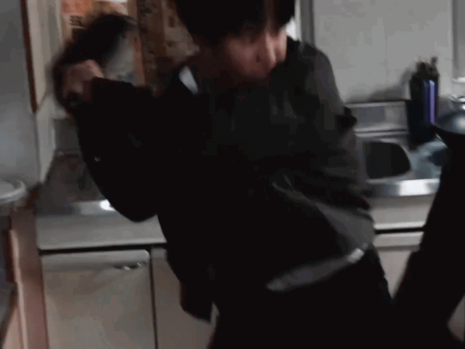 OvXFmW.gif