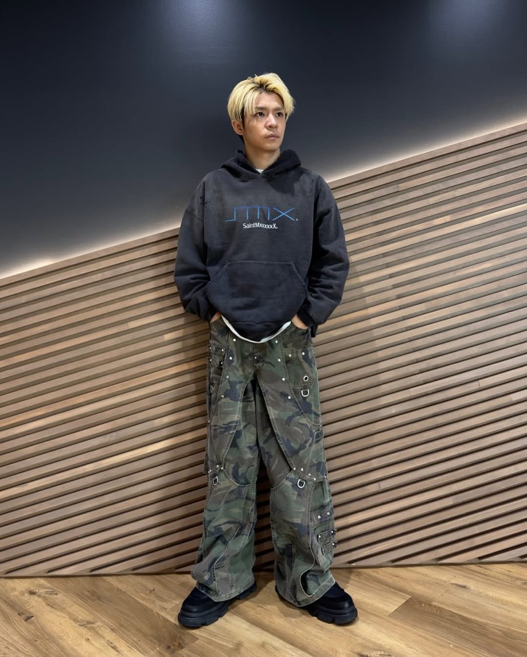 Oxmvyn