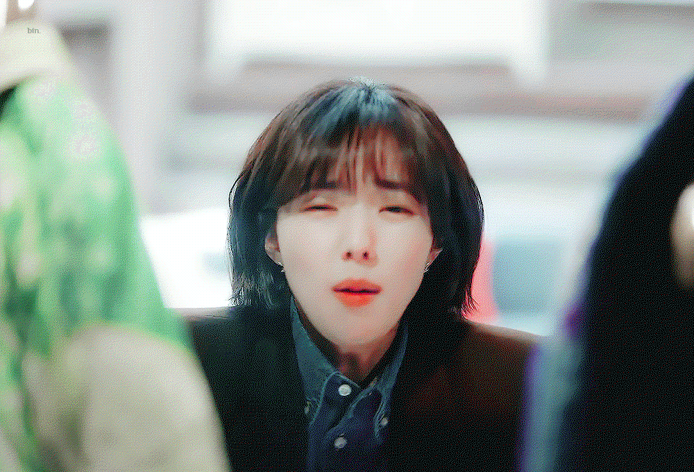 PHqCjW.gif
