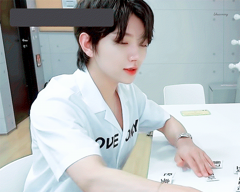 PLvhYo.gif