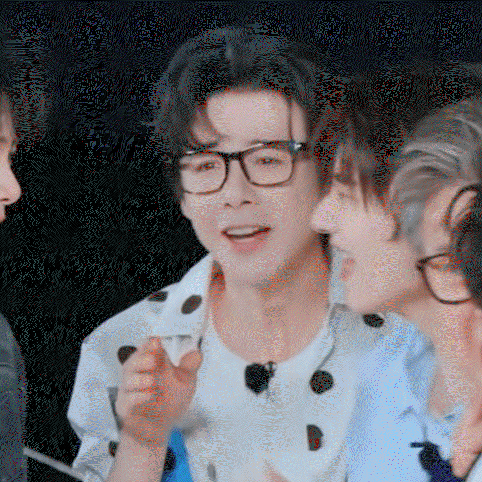 PQkfwJ.gif