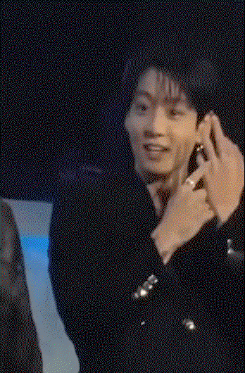 PVIKrg.gif