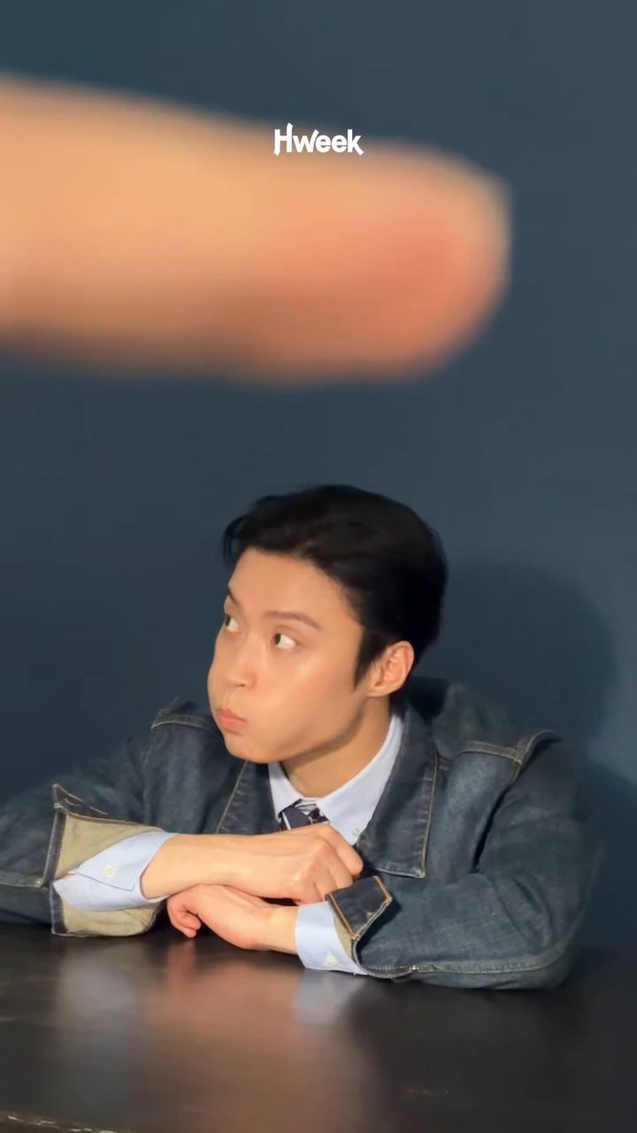 PWBYJk