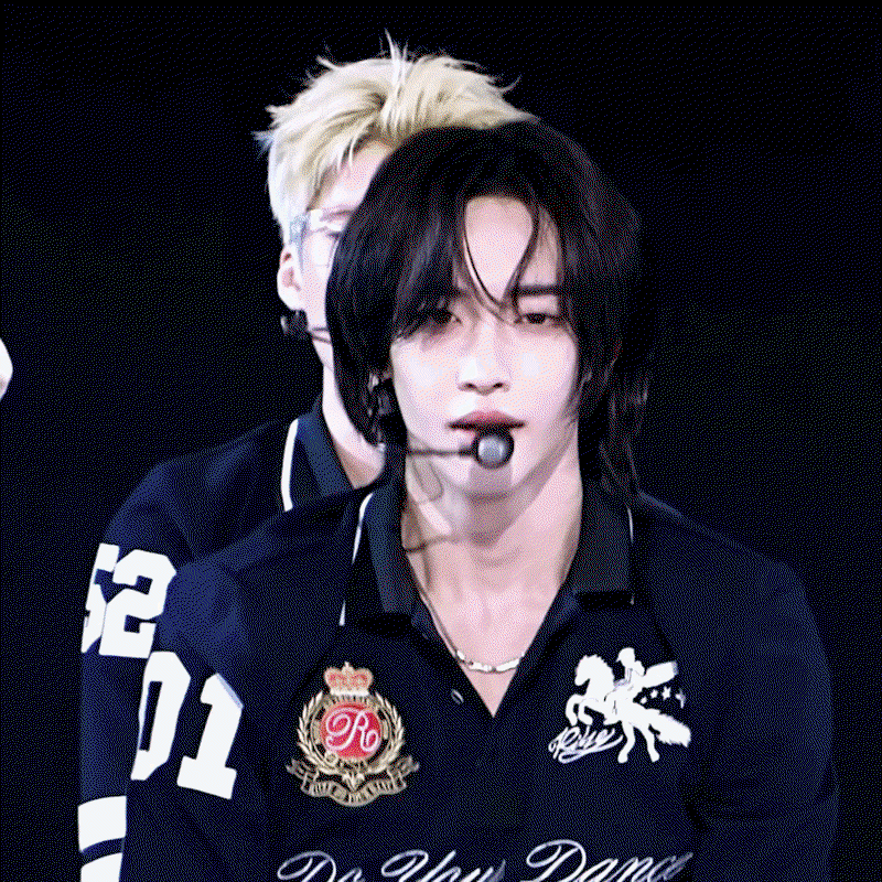 PgKhJR.gif