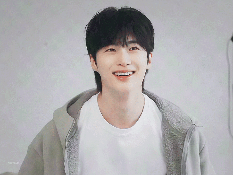 PmOWLO.gif