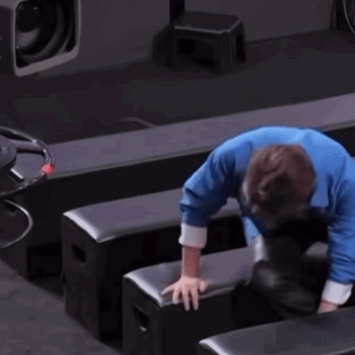 PqFOZG.gif