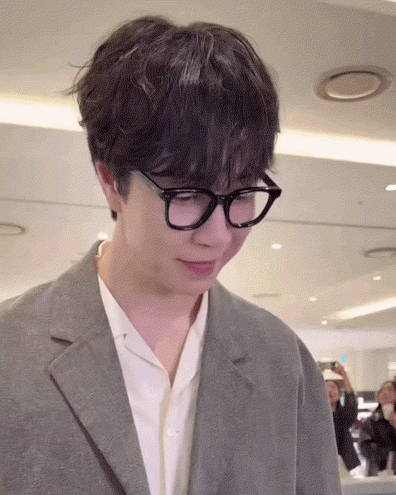 QFHJPN.gif