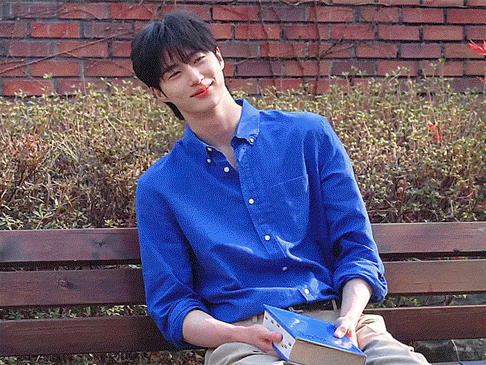 QGZJmr.gif
