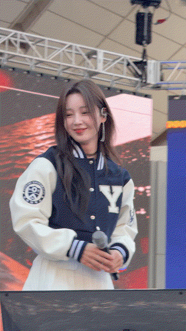QKcnUV.gif