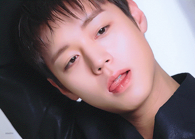 QOxTbR.gif