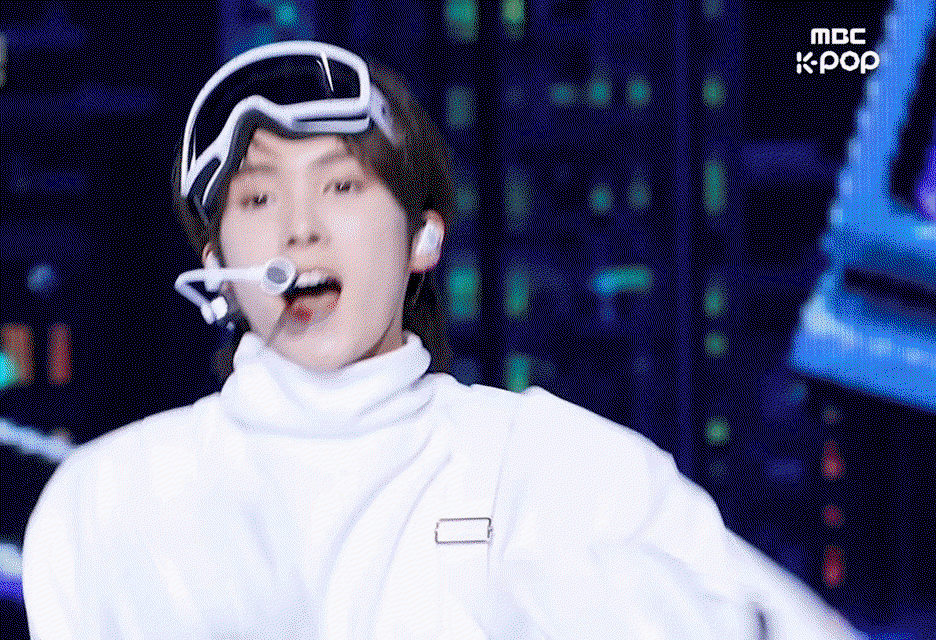 QTyfSf.gif