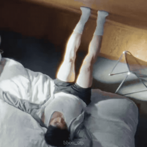 QVgjgU.gif