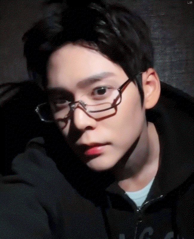 QWGwjg.gif