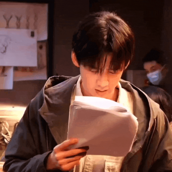 QYNwTW.gif