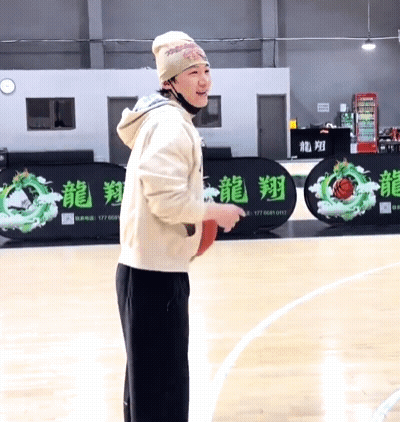 QYeONc.gif