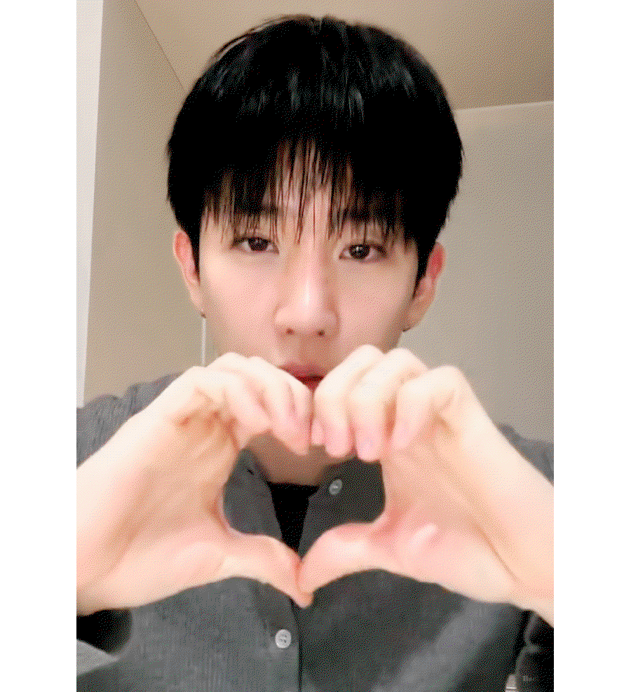 QcuEJR.gif