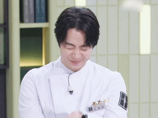 QdBhBD.gif