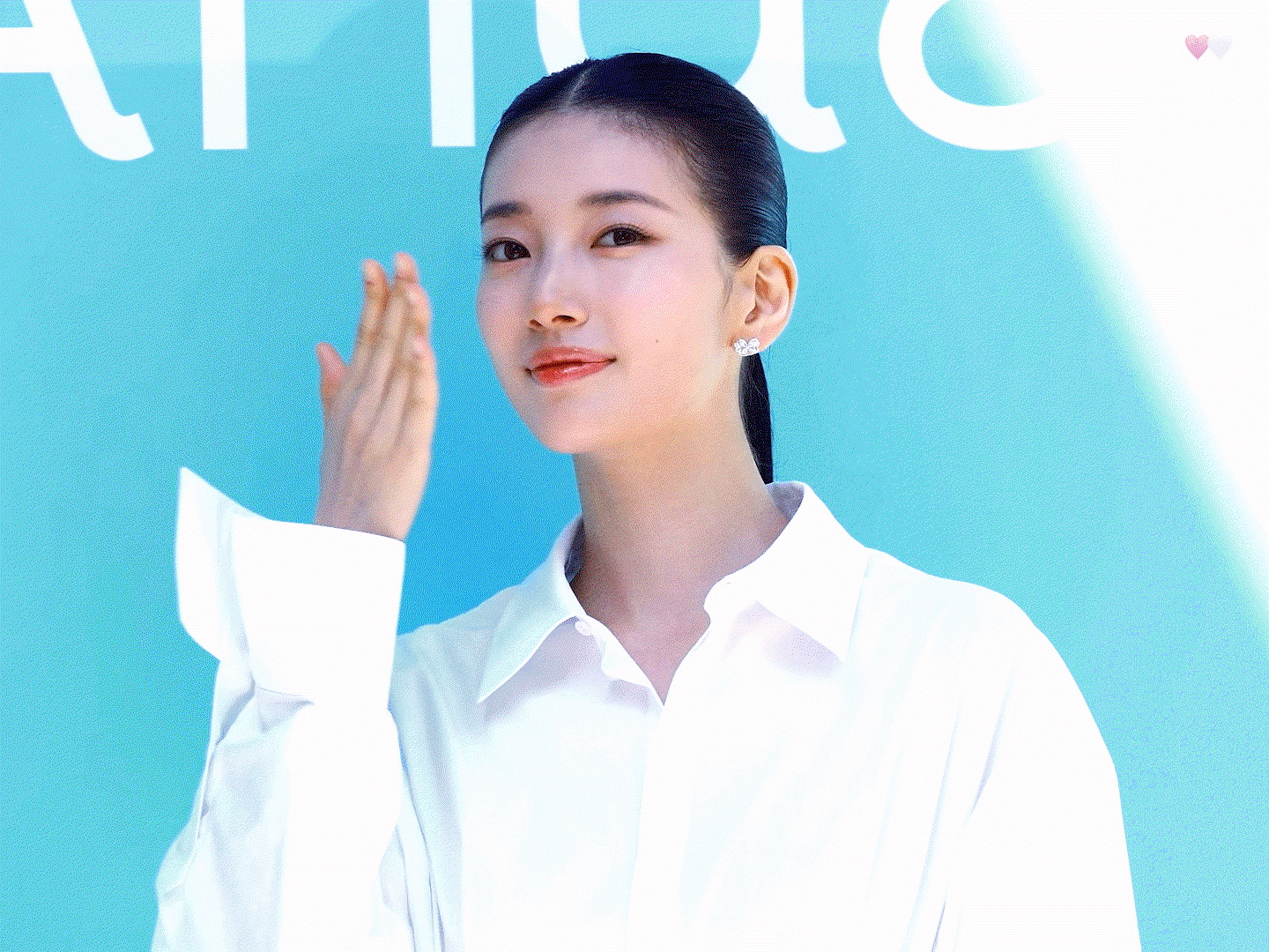 QggOWa.gif
