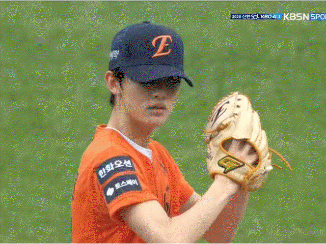 QhYozV.gif
