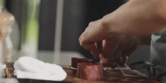 QierOp.gif