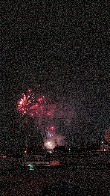 QmqZNX.gif