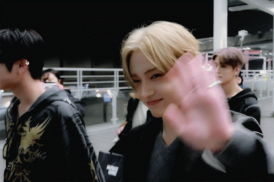 QryjCO.gif
