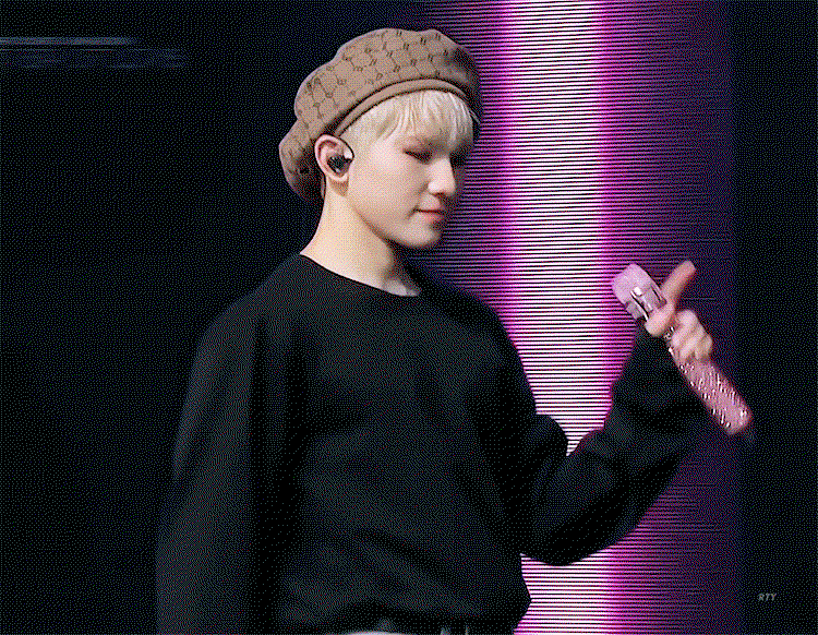 QuMESr.gif