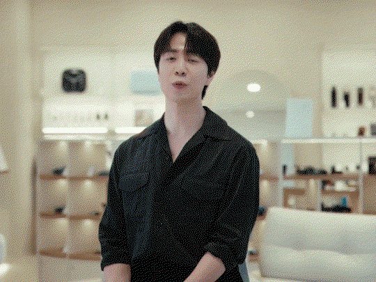 QxqWPX.gif