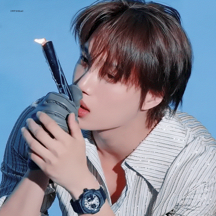 RAYfQv.gif