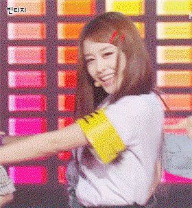 RMYQMr.gif